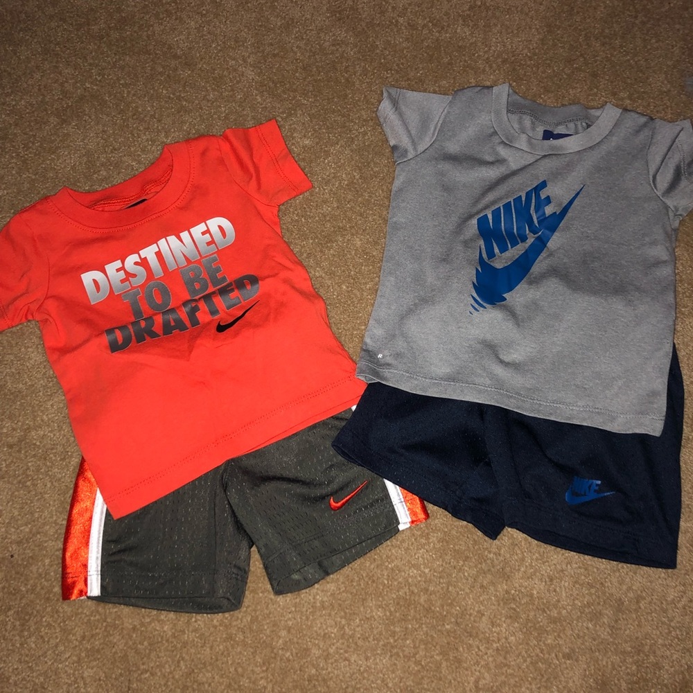 Nike, 2 sets, 12 and 18 MO
